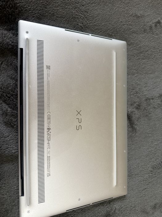 Laptop dell i7 DELL XPS 13 9310