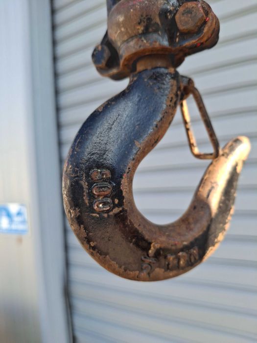 Електрически хидравличен кран тип жираф 12 V