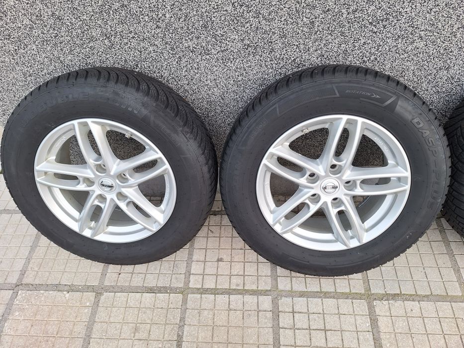 Nissan  джанти с гуми+ датчици  215/65/16