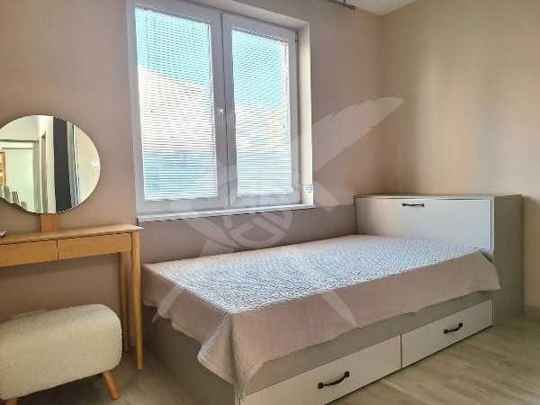 Продава се Многостаен апартамент в Пловдив, Кършияка - 130 кв.м за 2000 €/кв.м - Снимка #4