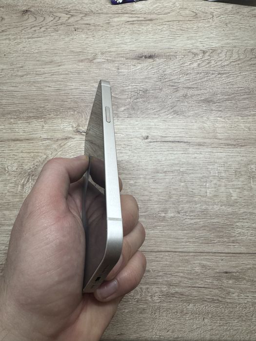 Iphone 13 на запчати