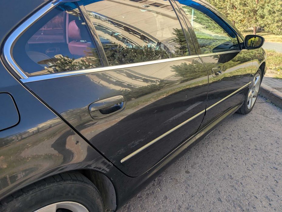 Peugeot 607  restyling  black