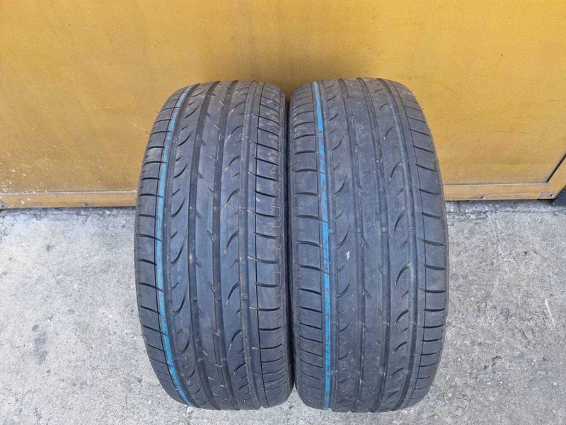 2 Bridgestone R19 235/45
летни гуми
DOT0318