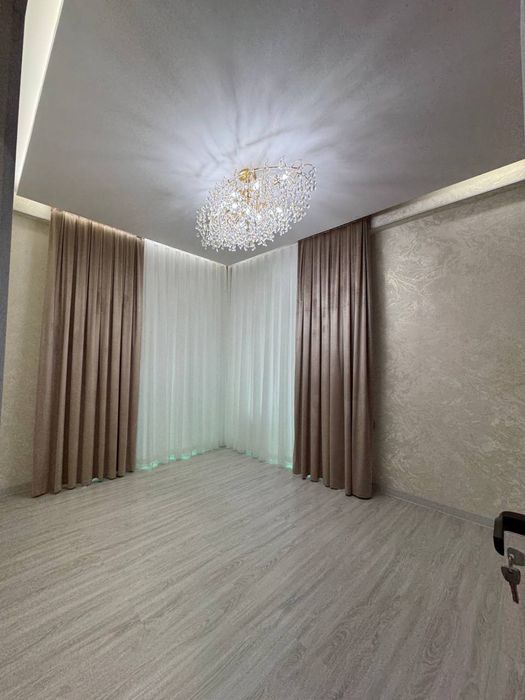 Срочно продам 2х ком Куйлюк массив 3 ЖК Хон Сарой