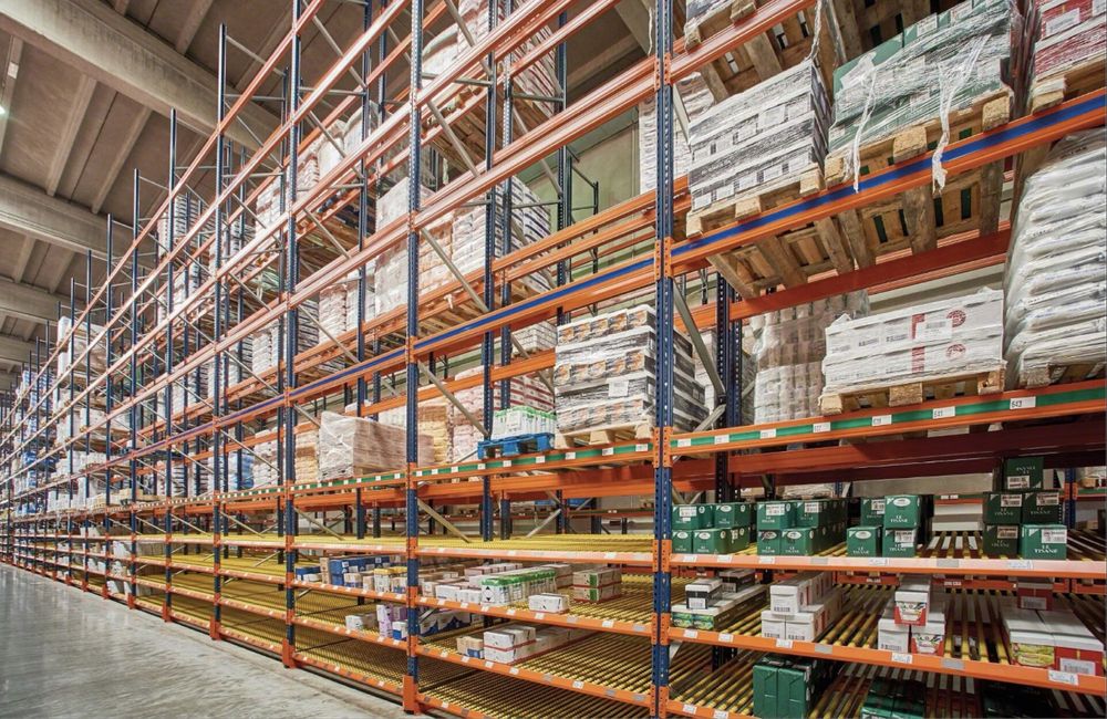 Rafturi metalice industriale