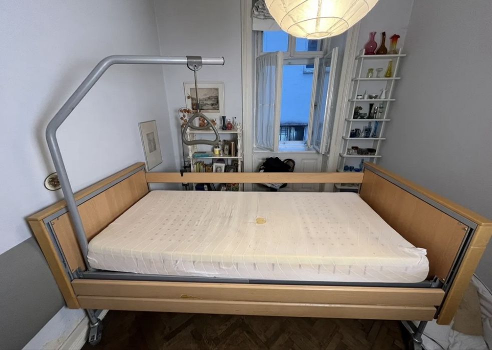 Pat medical electric profesional cu telecomanda