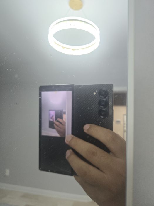 Samsung Z Fold 6 12/1024gb коробка все есть