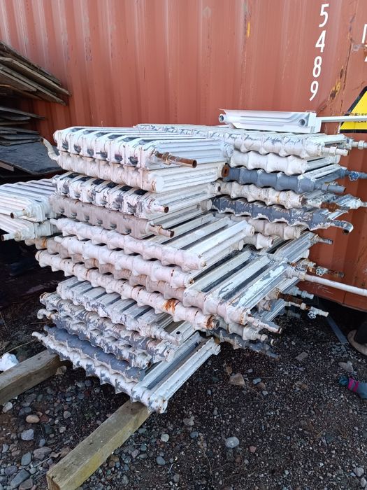 Чугунные радиаторы в хорошем состоянии