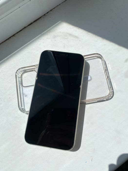 Iphone 11 whitee