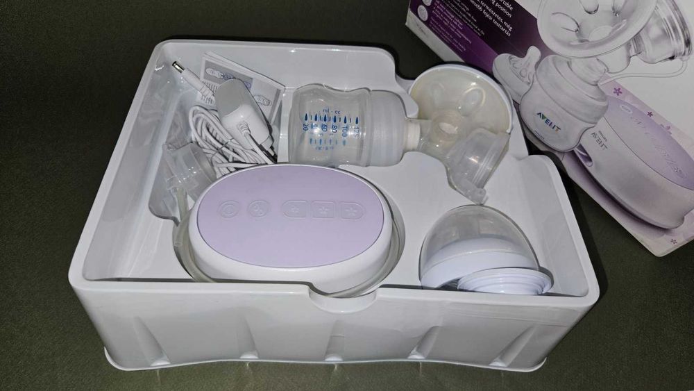 Помпа за кърма Philips Avent Comfort SCF332