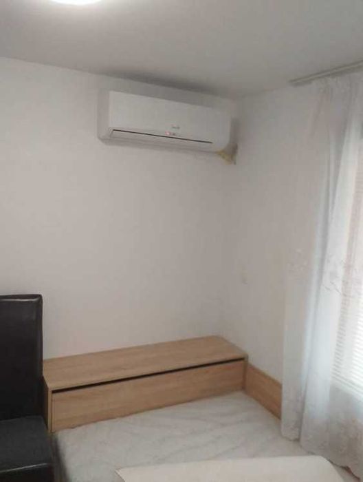 Дава се под наем Едностаен апартамент в Пловдив, Каменица 1 - 29 кв.м за 153 € - Снимка #2