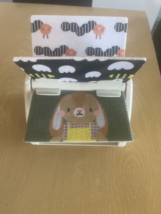 Въртяща се бебешка книжка - Образователна играчка Taf Toys