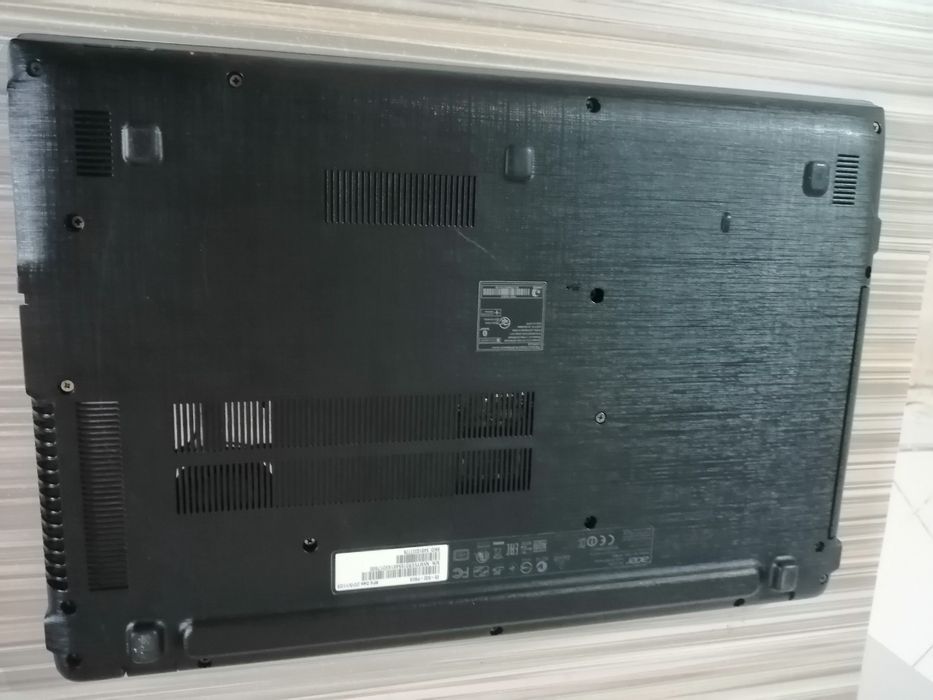 Acer 4 ядра 4Gb/HDD 1 Tb.