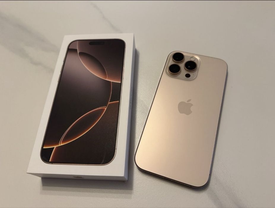 Vand Iphone 16 Pro max 256 10/10  liber de retea stare impecabil