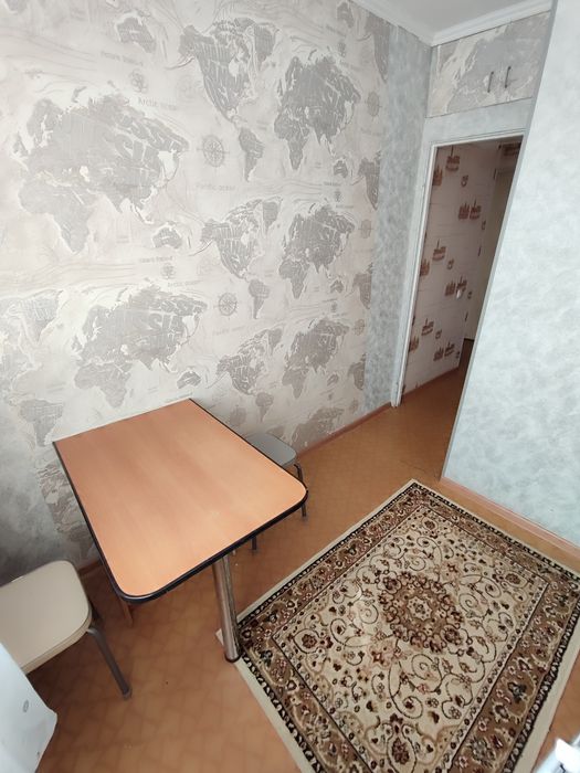 Продам 2-комн (7-97, 4 эт)