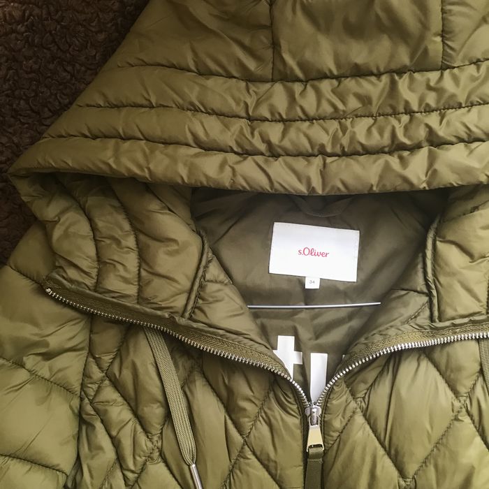 Vând geaca S.Oliver nr 34, dama