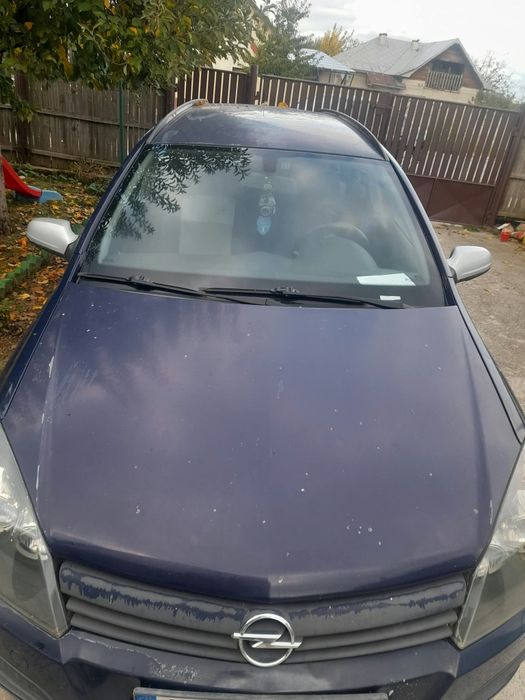Vând Opel  Astra H
