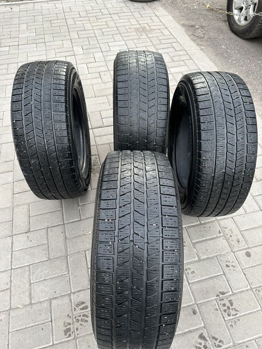 Резина всесезонная.