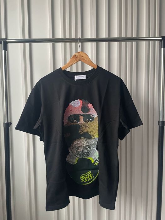 Ih nom uh nit mask on