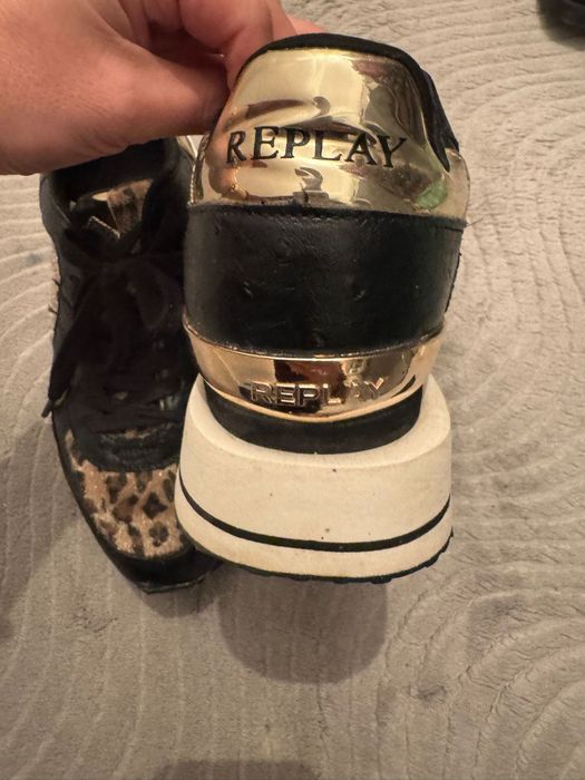Дамски сандали и обувки Replay