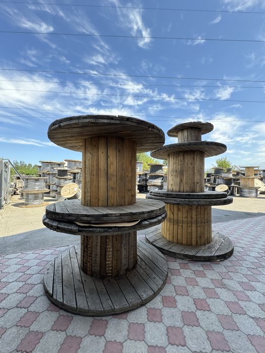 Деревянные барабаны от кабеля