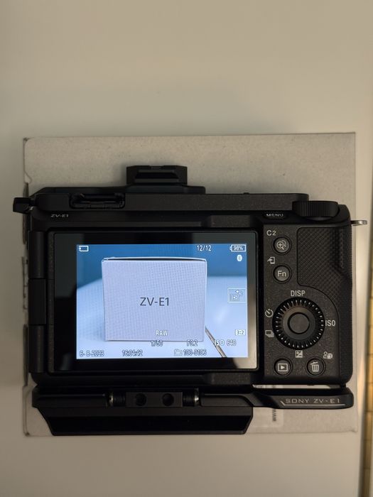 Sony ZV-E1 + полный обвес Tilta(cage/handle)