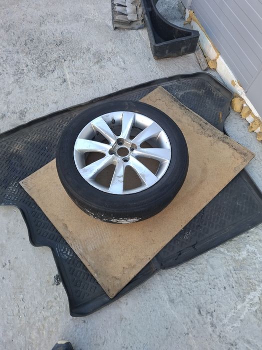 Продам диска 1штук