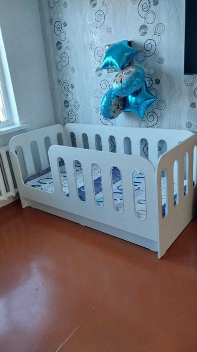 Продам детскую кровать