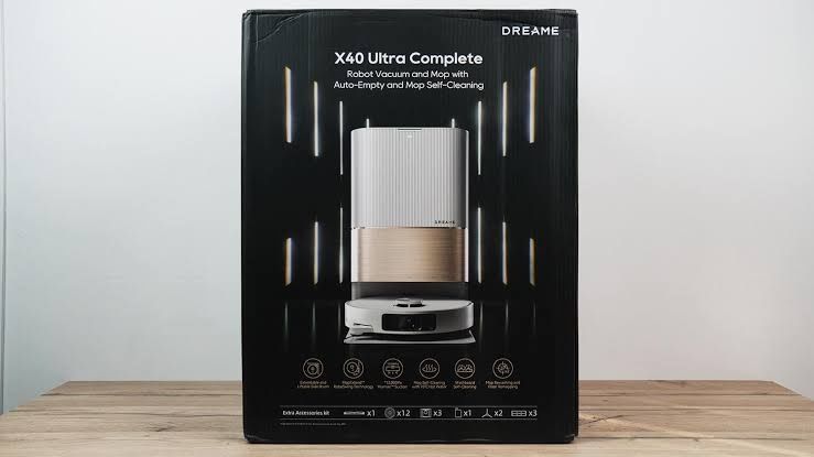Робот-пылесос Dreame X40 Ultra Complete со станцией самоочистки