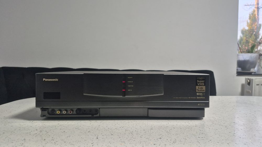 Video recorder SVHS Panasonic NV-HS1000EG