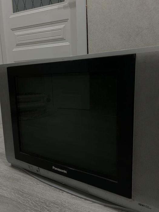 Продается телевизоры Panasonic б/у (2 шт)