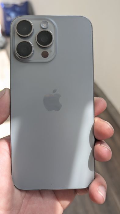 iPhone 15 pro max 256 GB Grey  display spart