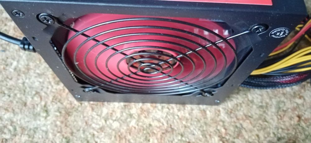 Продавам захранвания