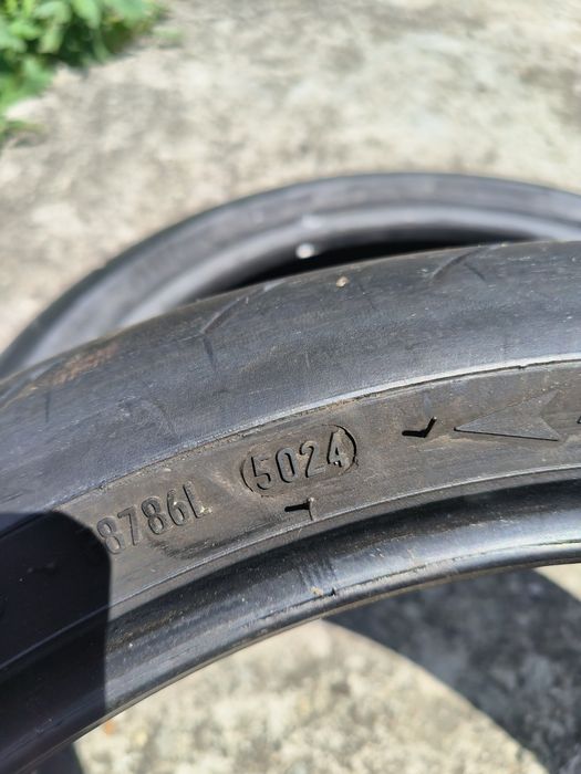 Pirelli Rosso 4.