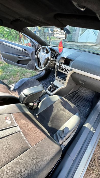 Vand opel astra gtc