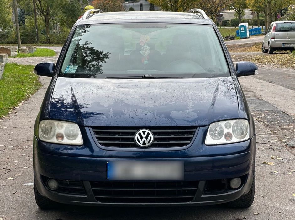VW Touran 7 locuri