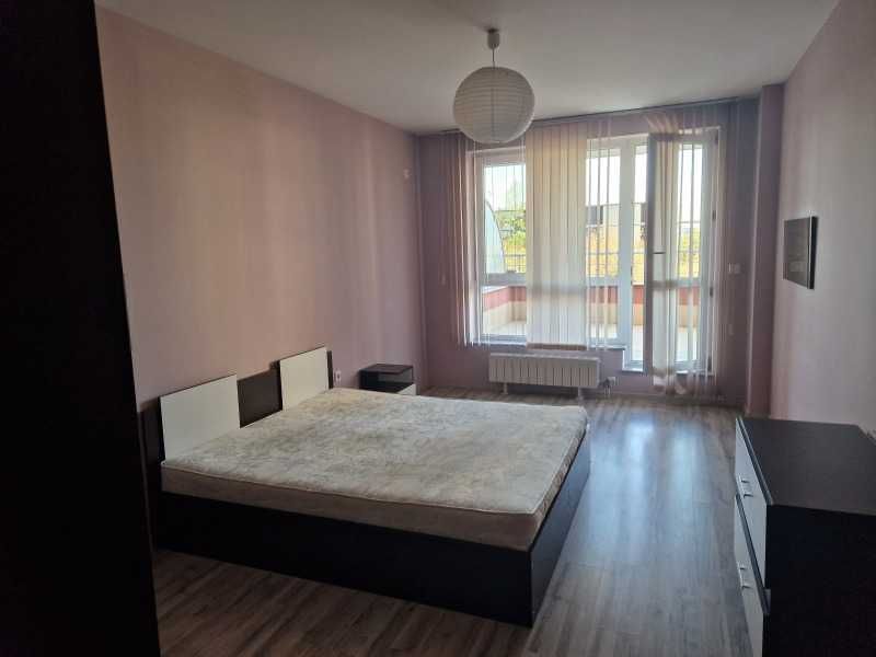 Дава се под наем Двустаен апартамент в София, Полигона - 90 кв.м за 663 € - Снимка #3