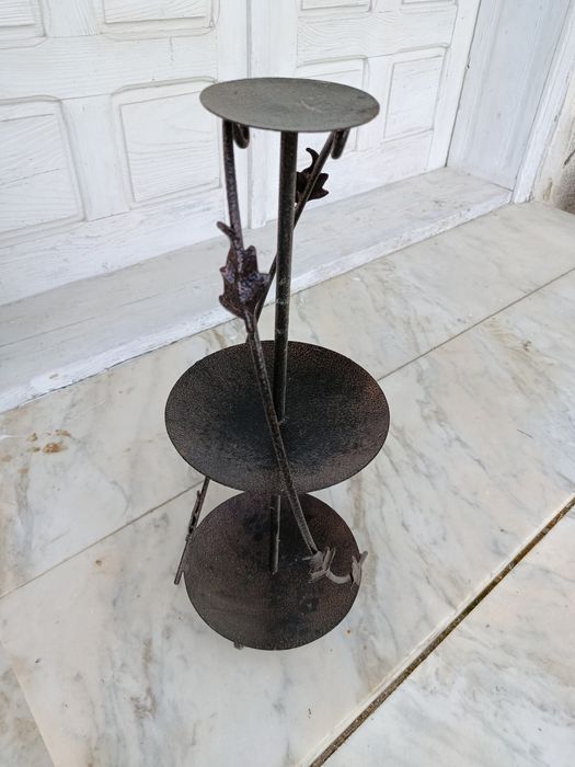 Suport decorativ din fier forjat, vaze sticlă, suport trei etaje flori