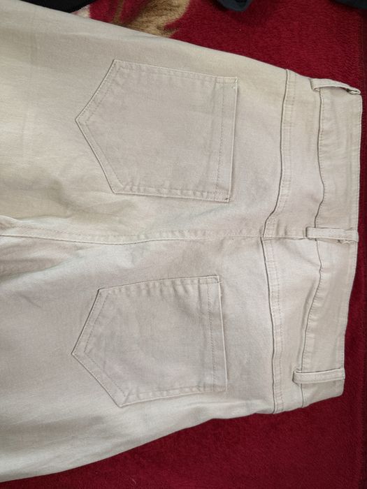 Джинсы бежевые женские