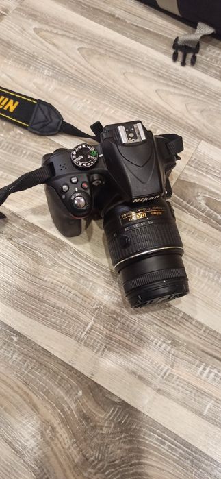 Фотоапарат NIKON