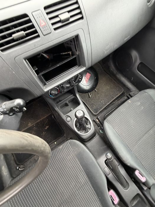 Сузуки суифт 1.3 93кс 2007г бензин  на части