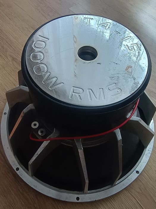 Subwoofer Soundstrream Tarantula T4- 1