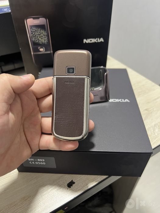 Nokia 8800 Sapphire Arte