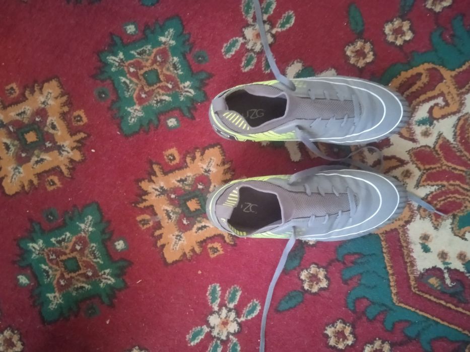 Butsi air zoom zoʻr