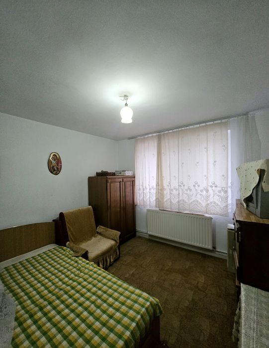 Apartament de Vanzare Moreni- Parter