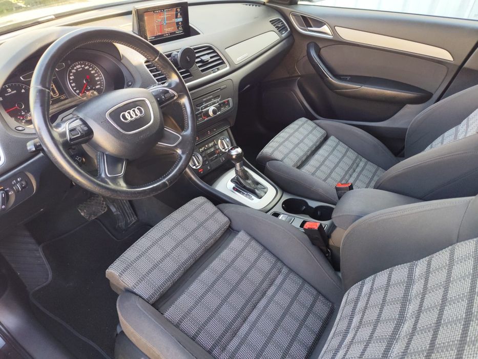 Audi Q3/AN 2015/2LITRI Diesel 140cp /Cutie AUTOMATA /Tracțiune 4* 4
