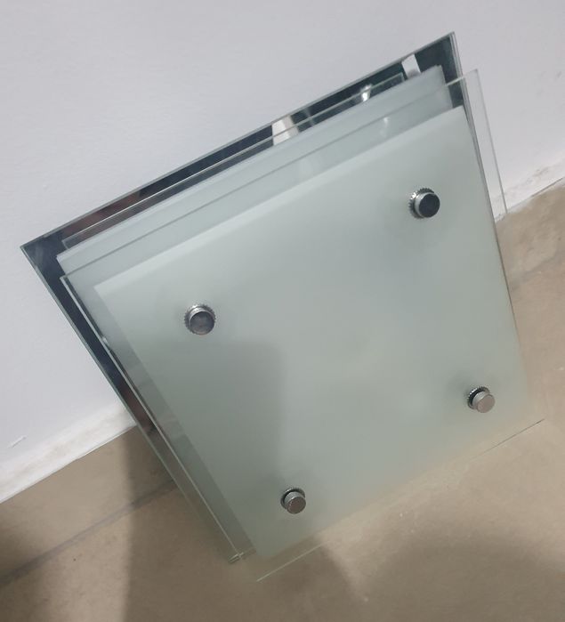 Lustră cu 4 becuri + pendul 3 becuri metal+sticlă+aplică sticlă .