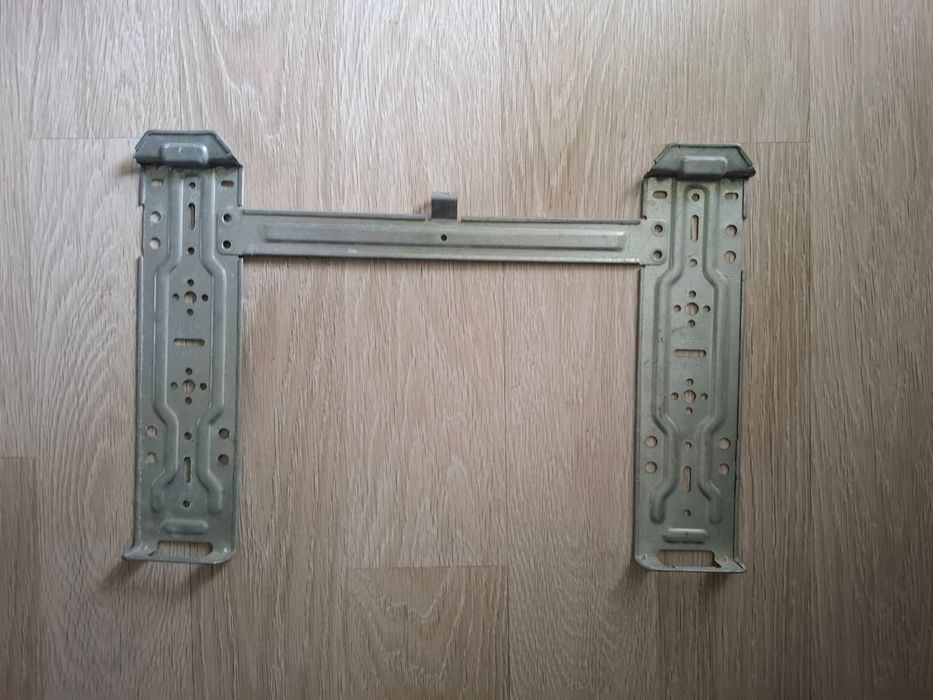 2000т. Кранштейн кондиционера "Almacom"