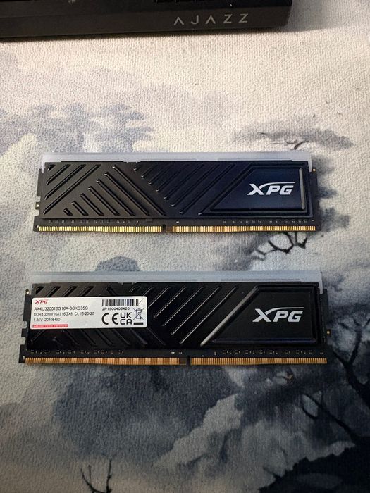 Ram ddr4 xpg xpg 3200m/t cl16