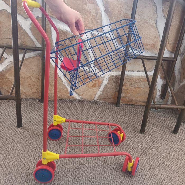 Детска количка за пазарване метална